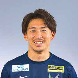 田向　泰輝